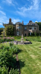 Photos of Quebec House and Titsey Place